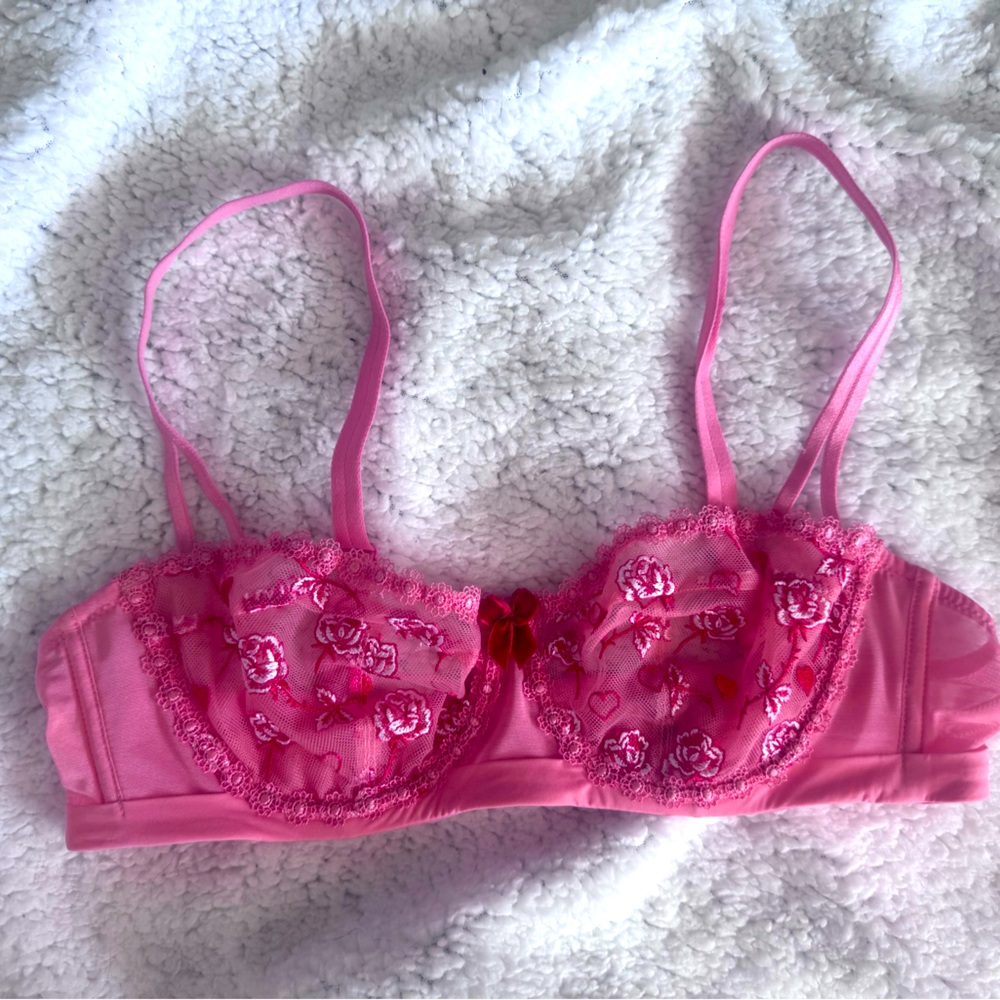 Pink Lace Valentines ADORE ME bra size 34B